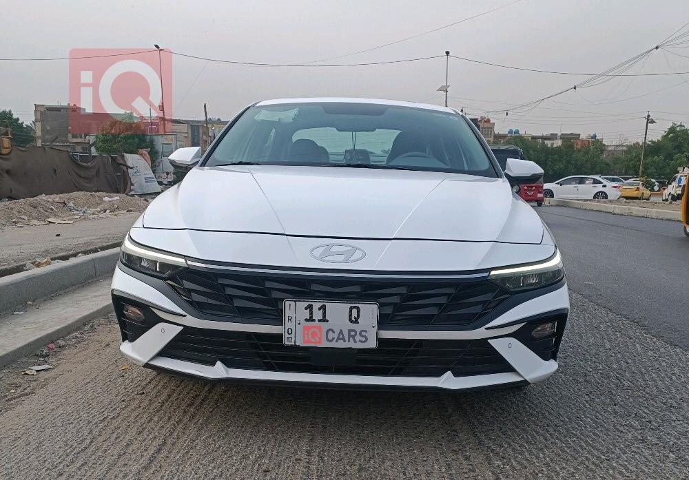 هیوندای ئەلەنترا